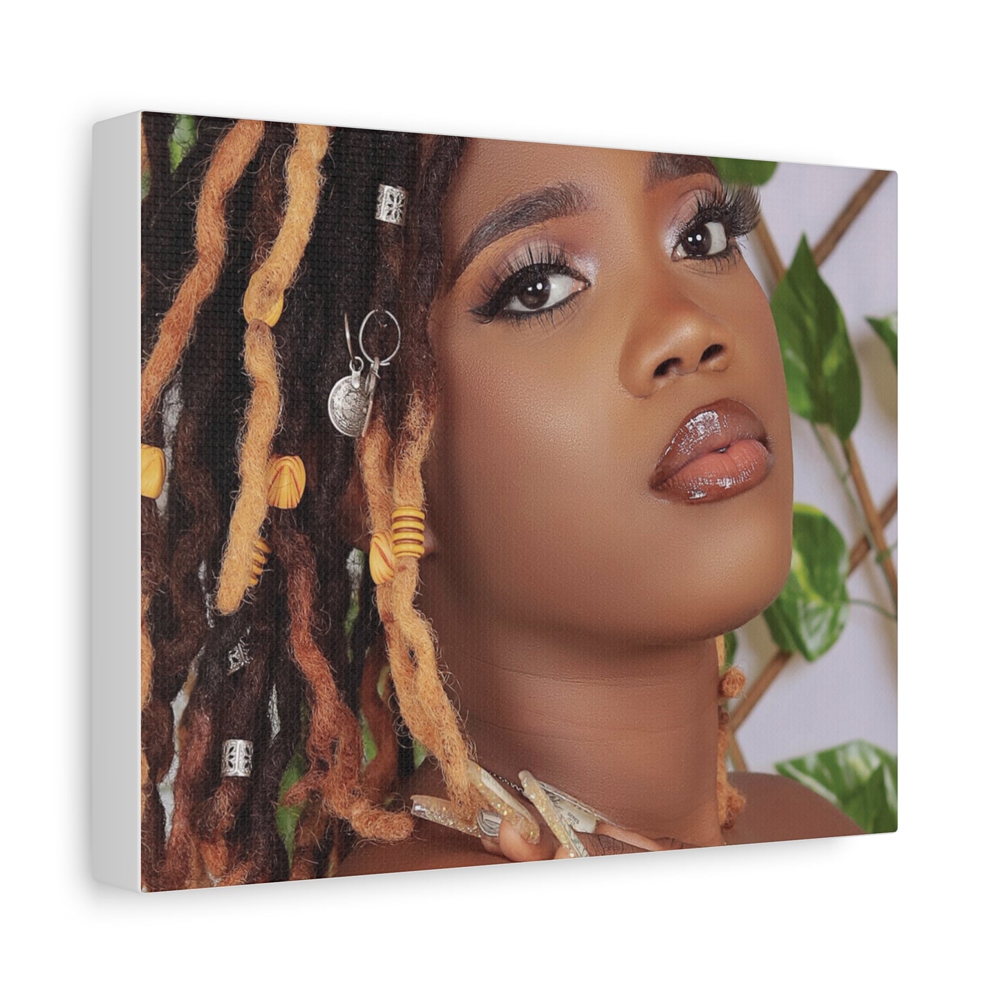 Custom Canvas Creations,
Personalized Boards.