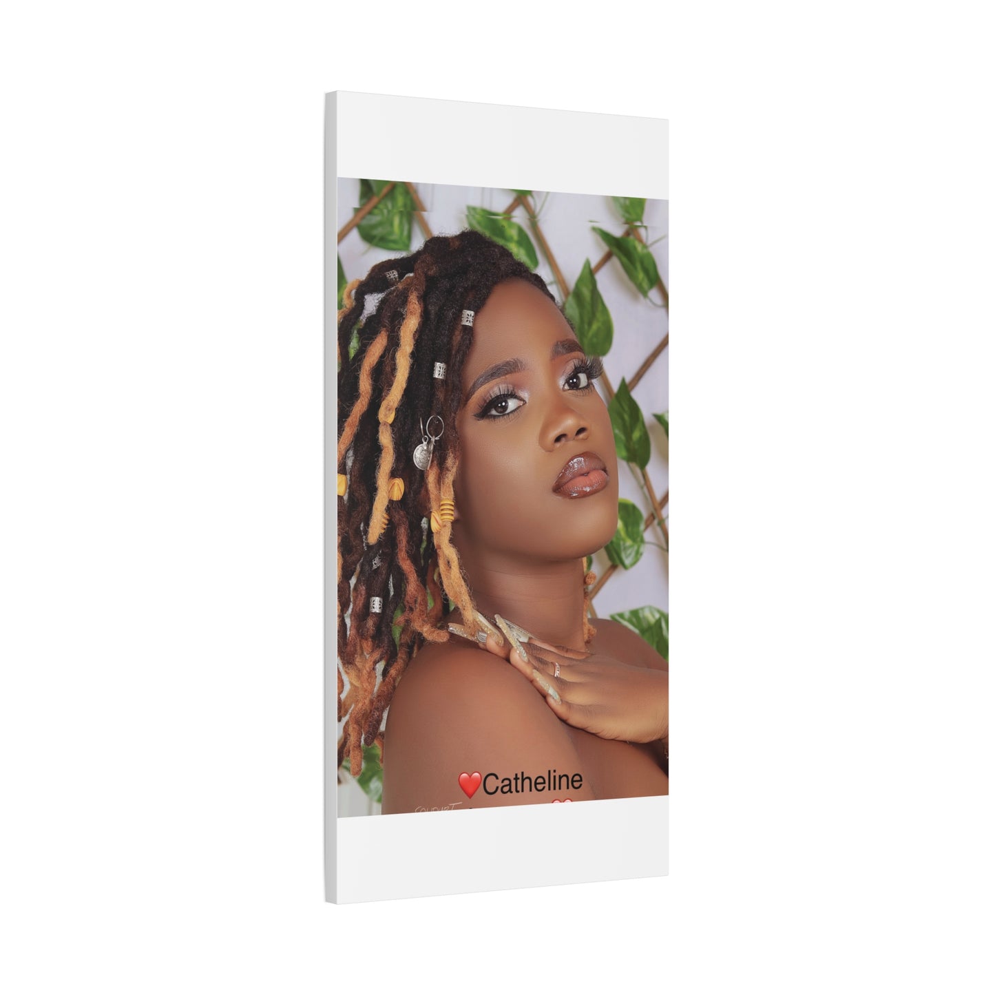 Custom Canvas Creations,
Personalized Boards.