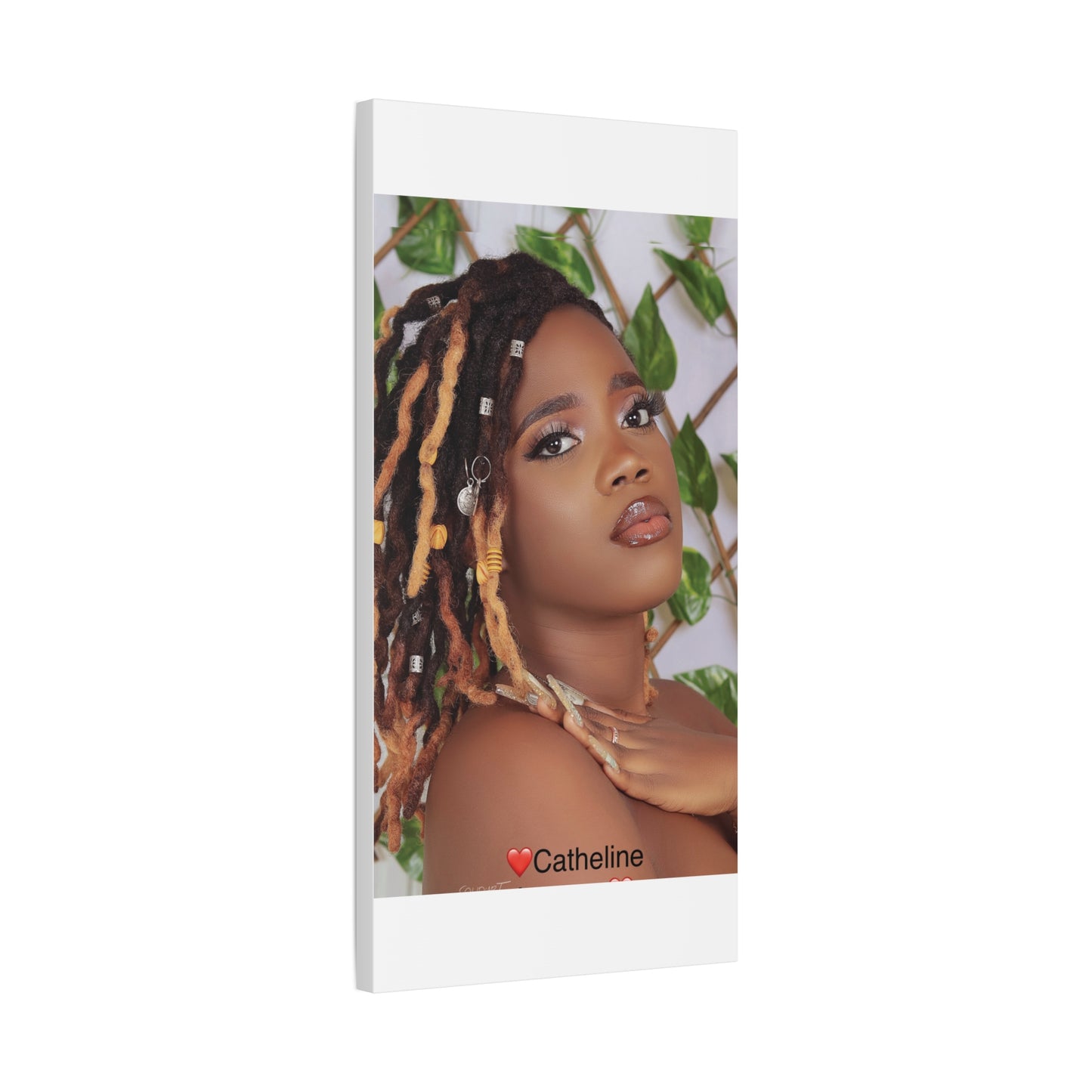 Custom Canvas Creations,
Personalized Boards.