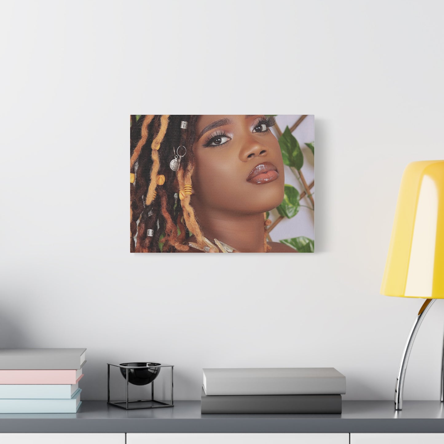 Custom Canvas Creations,
Personalized Boards.