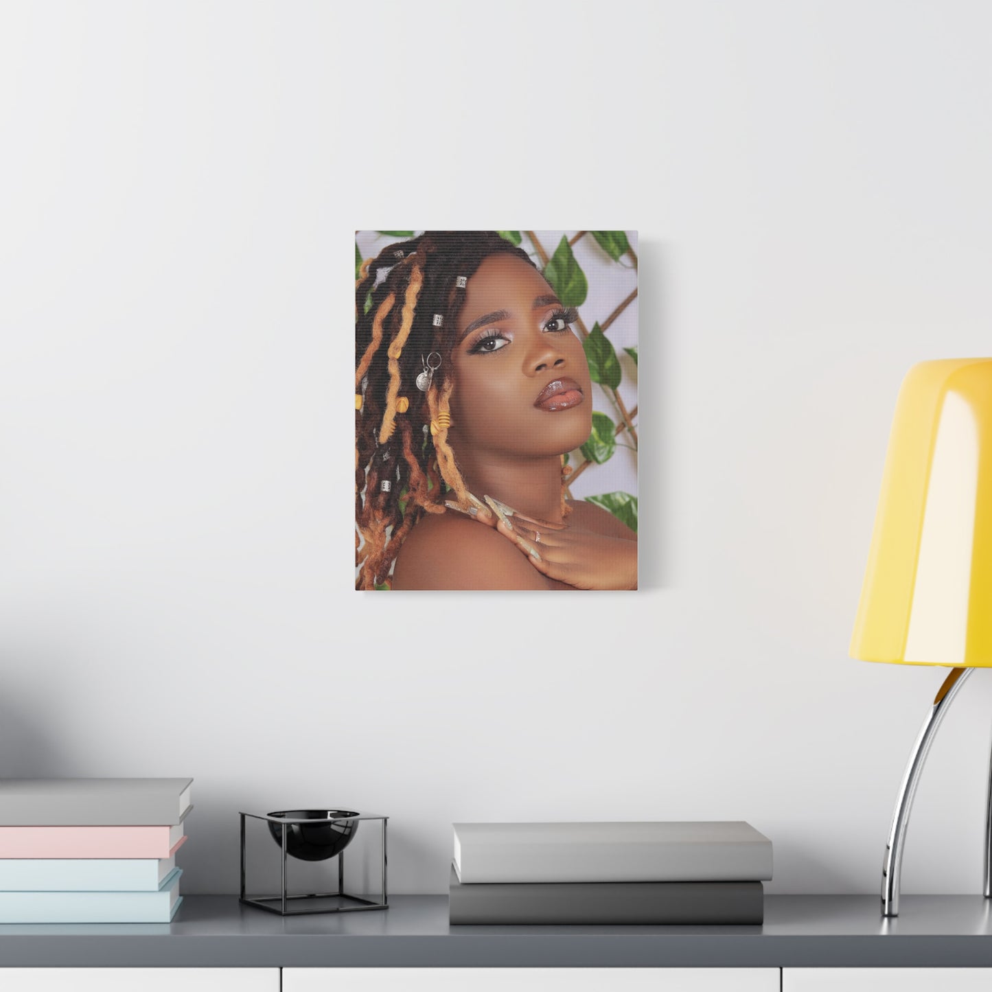 Custom Canvas Creations,
Personalized Boards.
