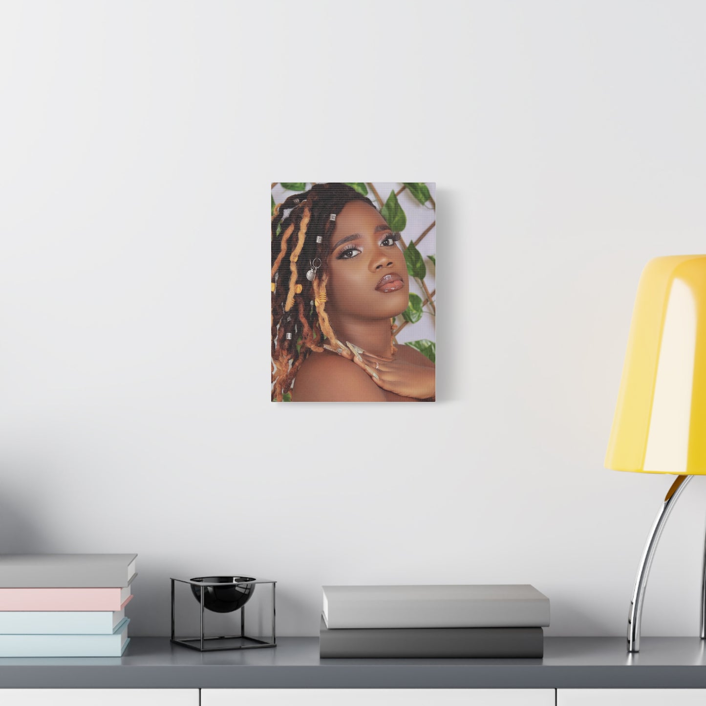 Custom Canvas Creations,
Personalized Boards.