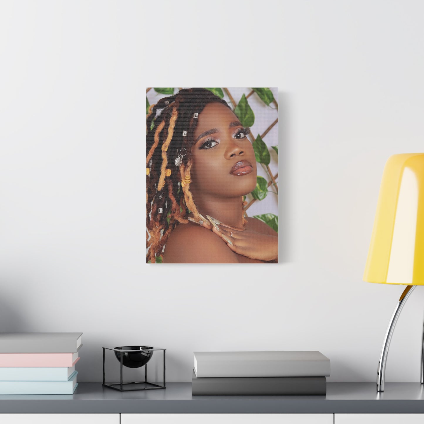 Custom Canvas Creations,
Personalized Boards.
