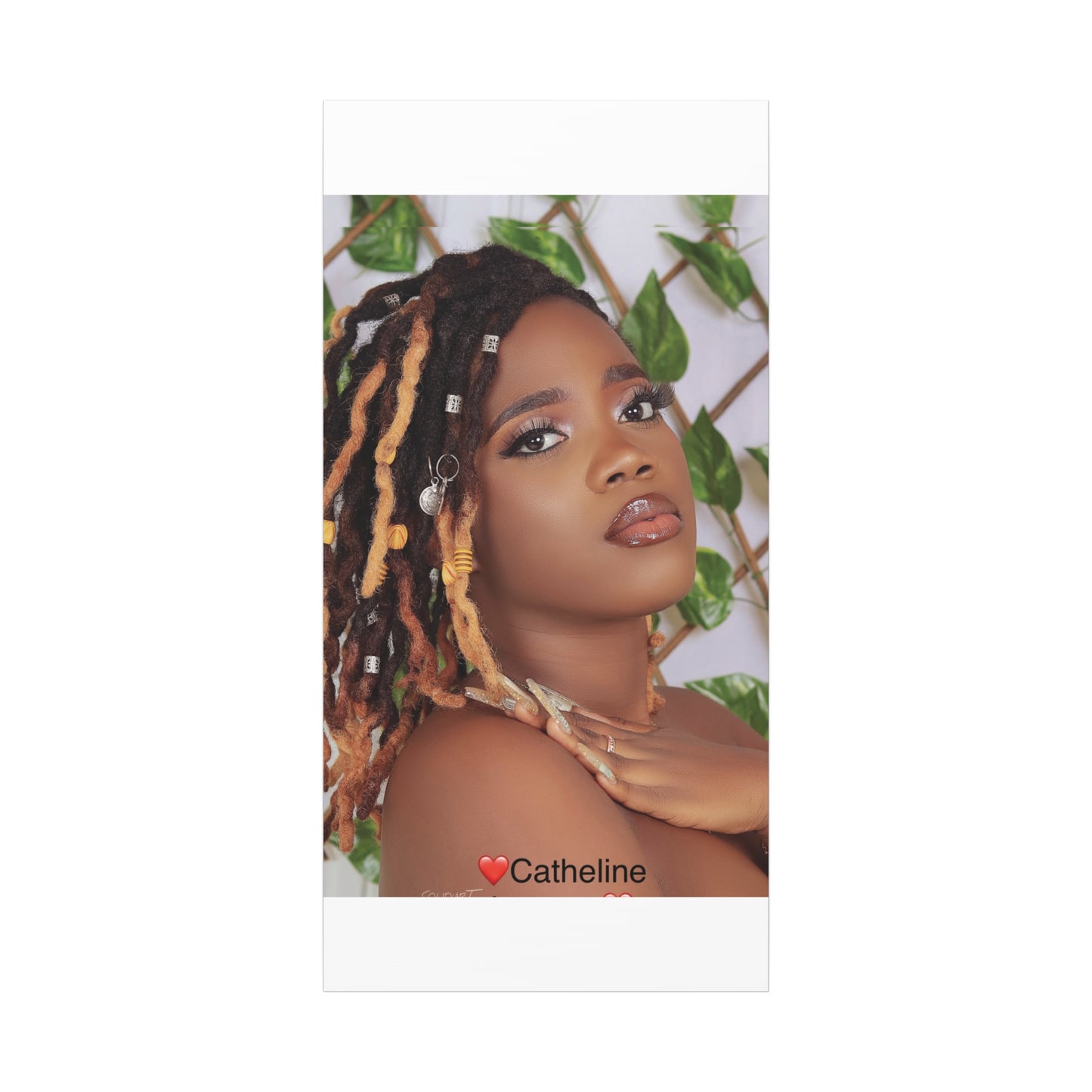 Custom Canvas Creations,
Personalized Boards.