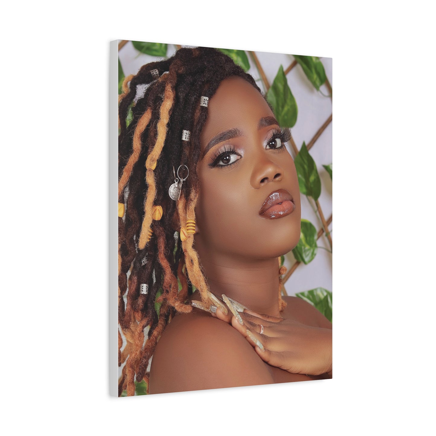 Custom Canvas Creations,
Personalized Boards.