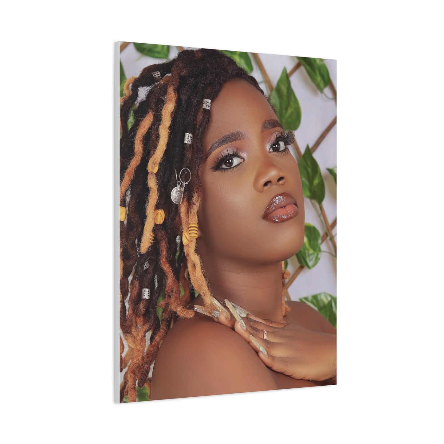 Custom Canvas Creations,
Personalized Boards.