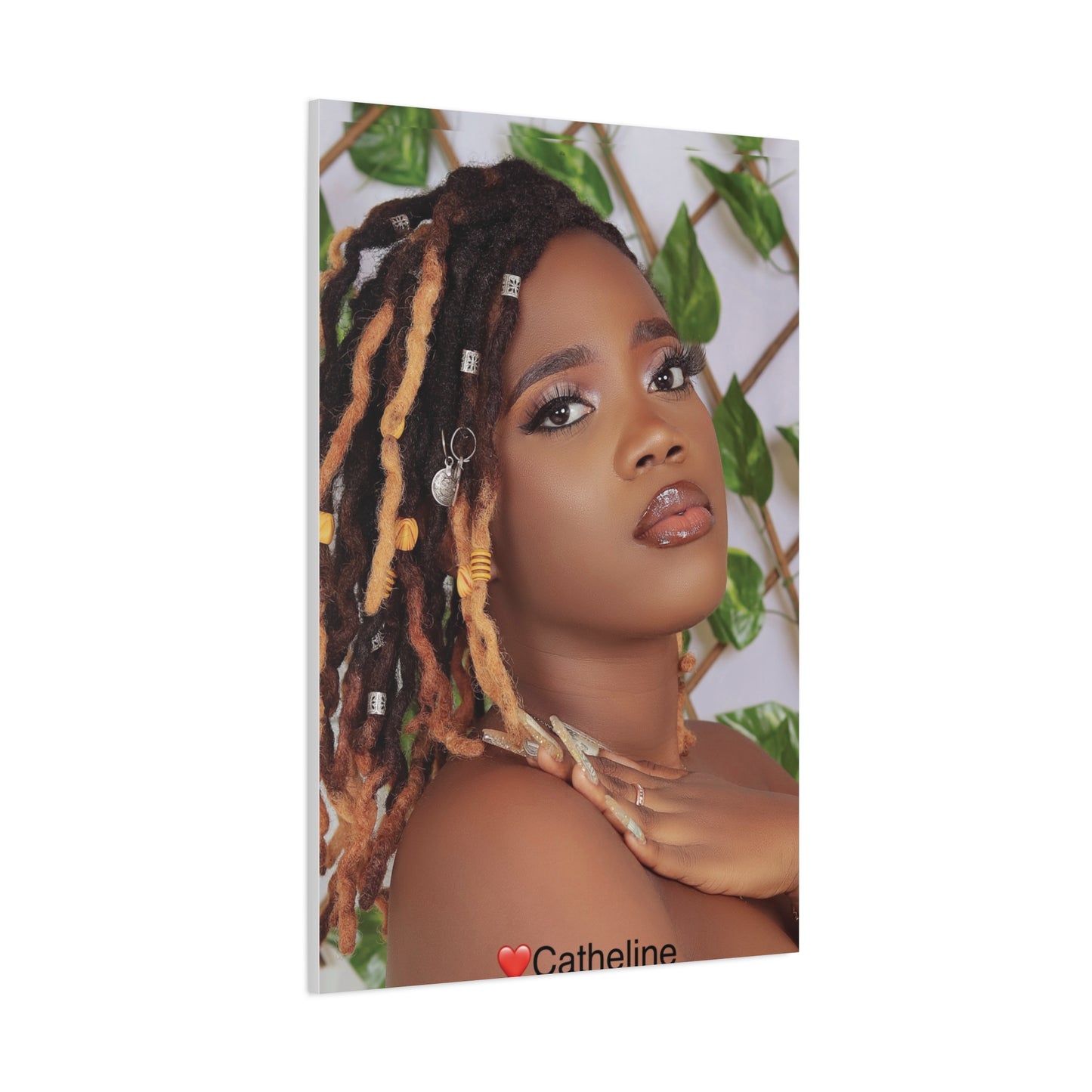 Custom Canvas Creations,
Personalized Boards.