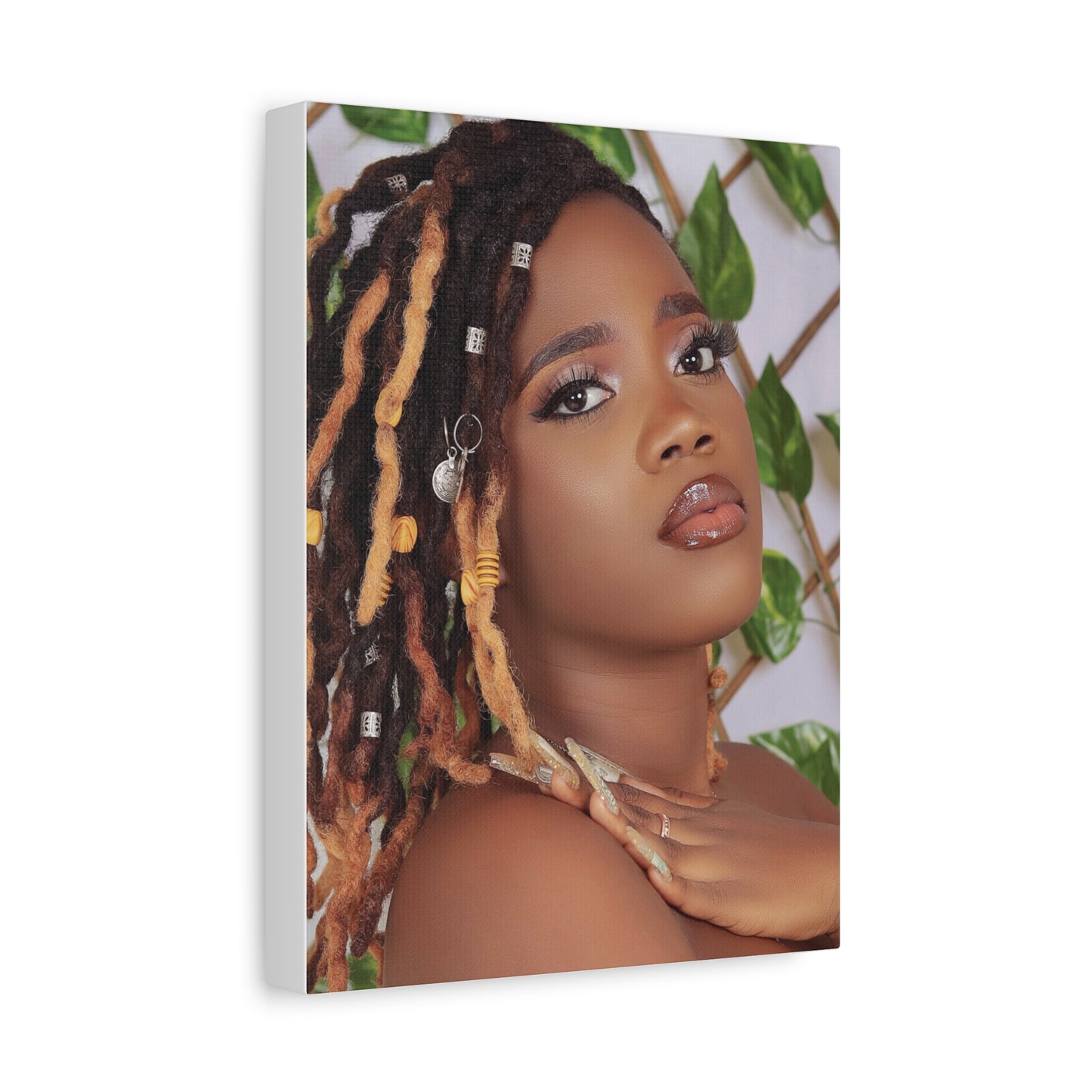 Custom Canvas Creations,
Personalized Boards.